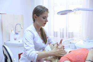 ЛІКУВАННЯ ПРОБЛЕМНОЇ ШКІРИ